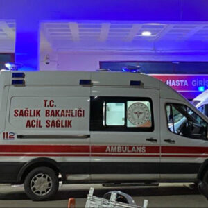 minibus devrildi cok sayida yarali var BZsIlTF2