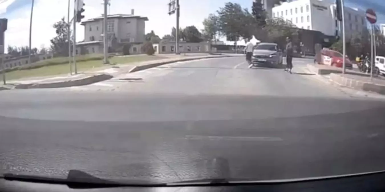 canakkalede trafik tartismasi kavga ile bitti XKalVaI7