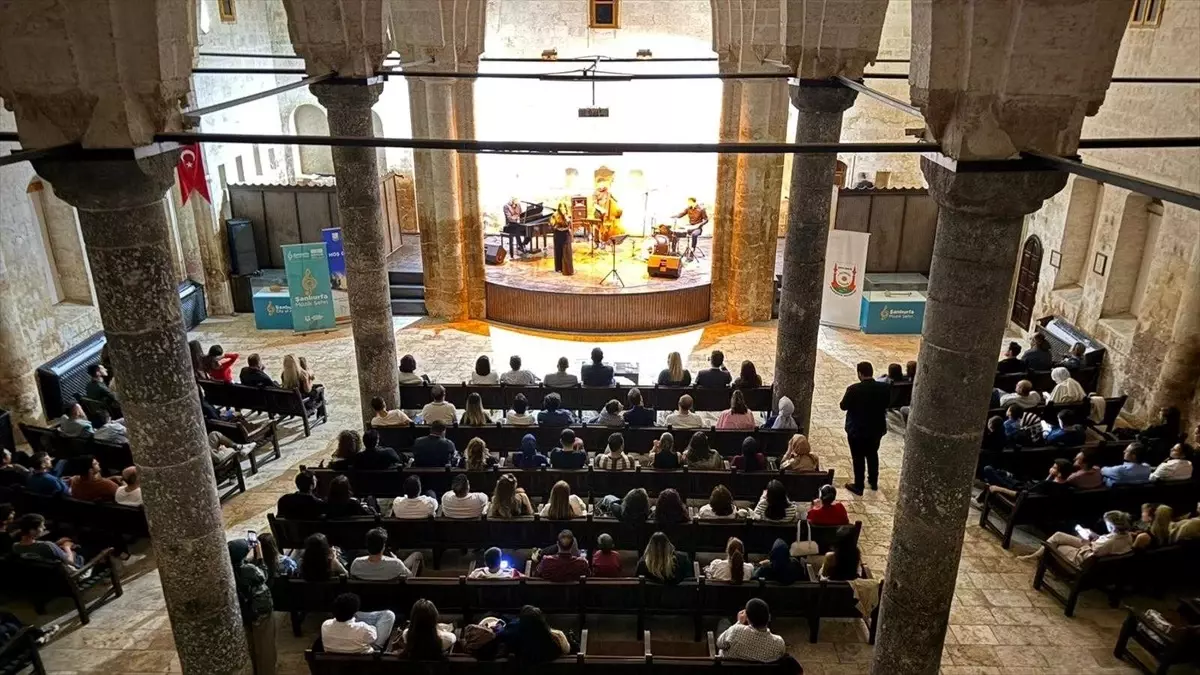 sanliurfada caz ve anadolu ezgileri bulustu mpkuZdqZ.jpg