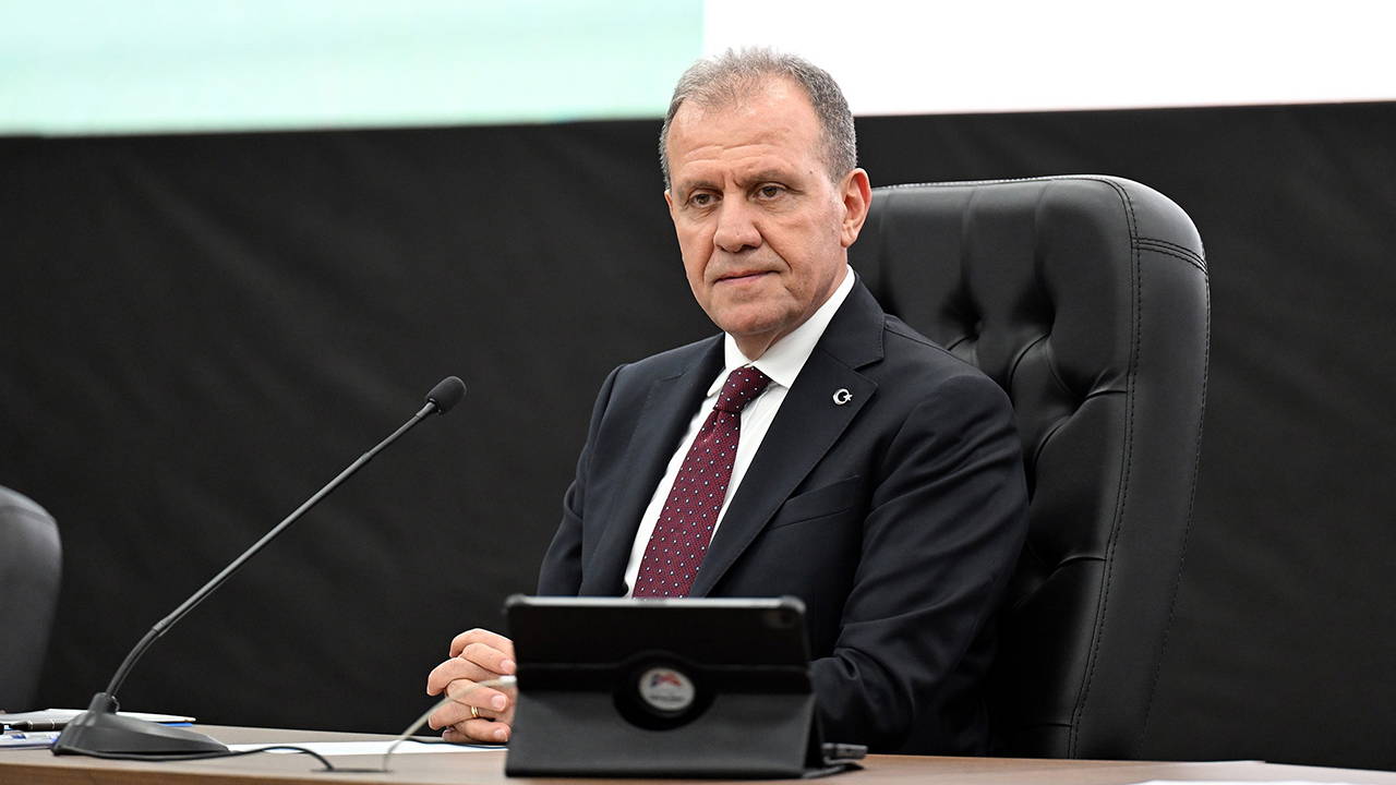 vahap secerden gazzede ateskes degerlendirmesi umut ediyorum bolgede kalici bir baris saglanir OEZ8ZZTe.jpg