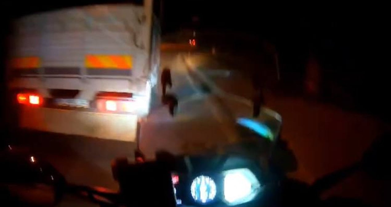 ‘Canım sıkkın’ dedi motosikletliye tekme tokat girişti
