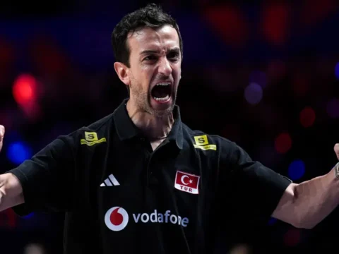 Turk voleyboluna daniele santarelli damgasi xC6MCS9D